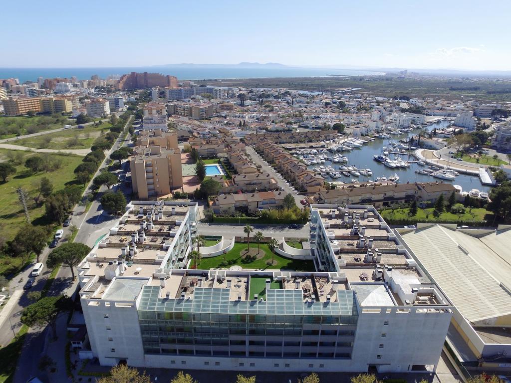 Rnet - 206 Apartments Roses Porto Mar Екстер'єр фото