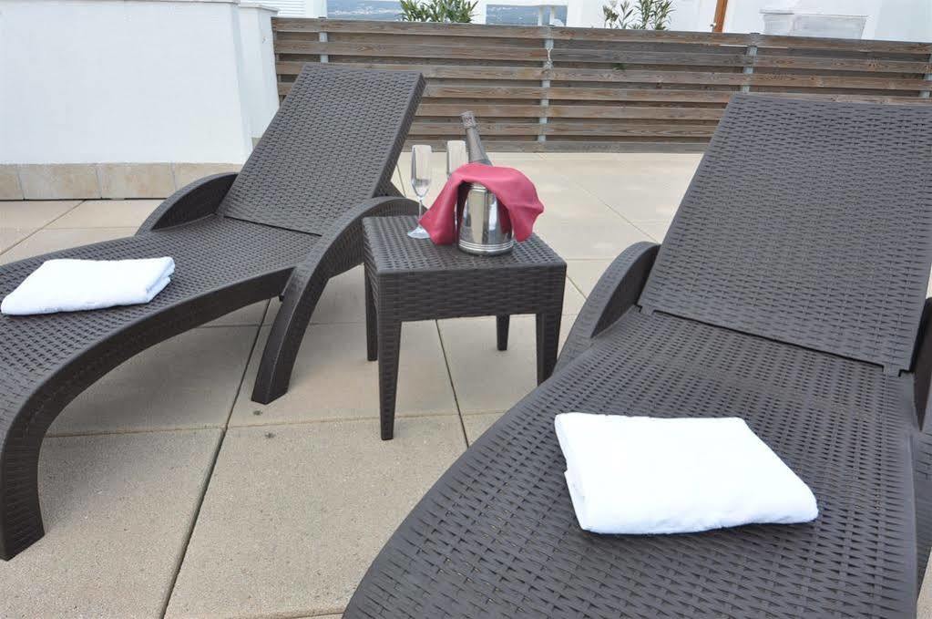 Rnet - 206 Apartments Roses Porto Mar Екстер'єр фото